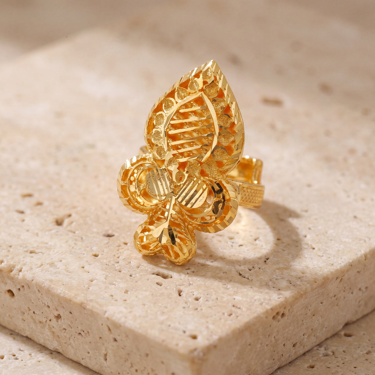 Traditional Ring (D66) on travertine