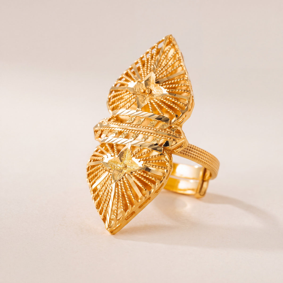 Traditional Ring (D67), 925 silver 24K gold plated
