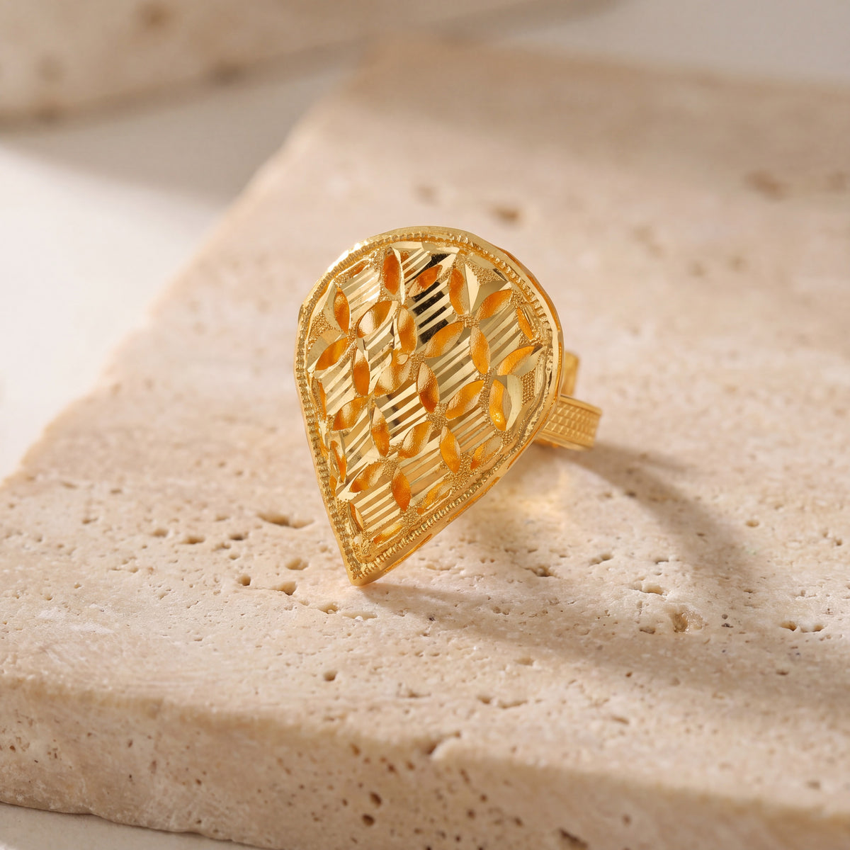 Traditional Ring (D73) on travertine