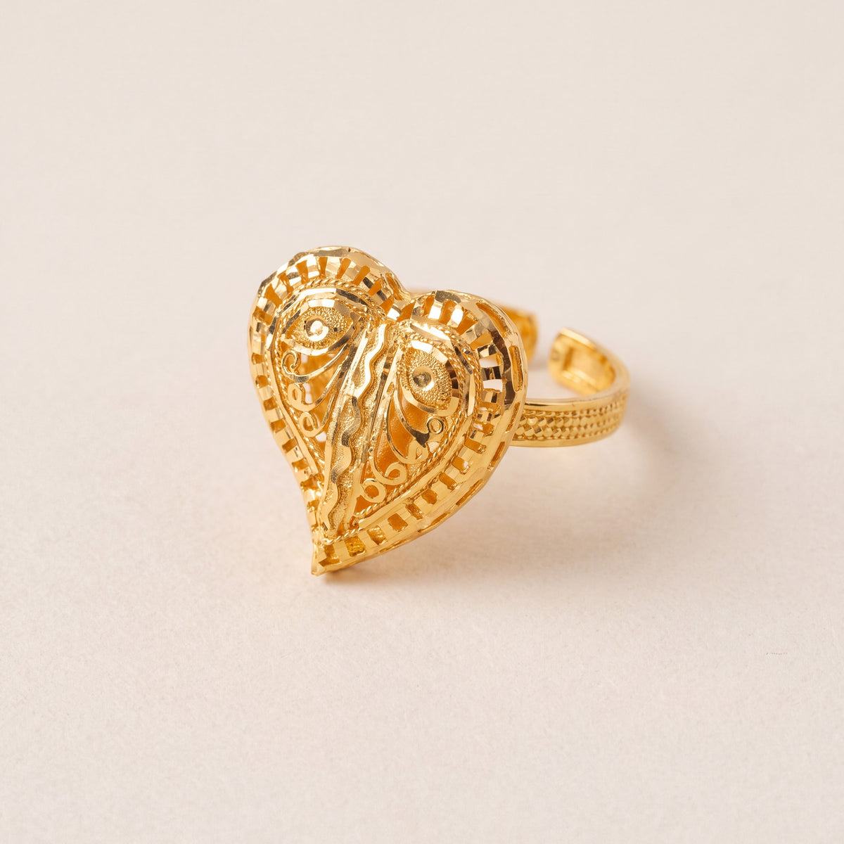 Traditional Ring (D83), 925 silver 24K gold plated