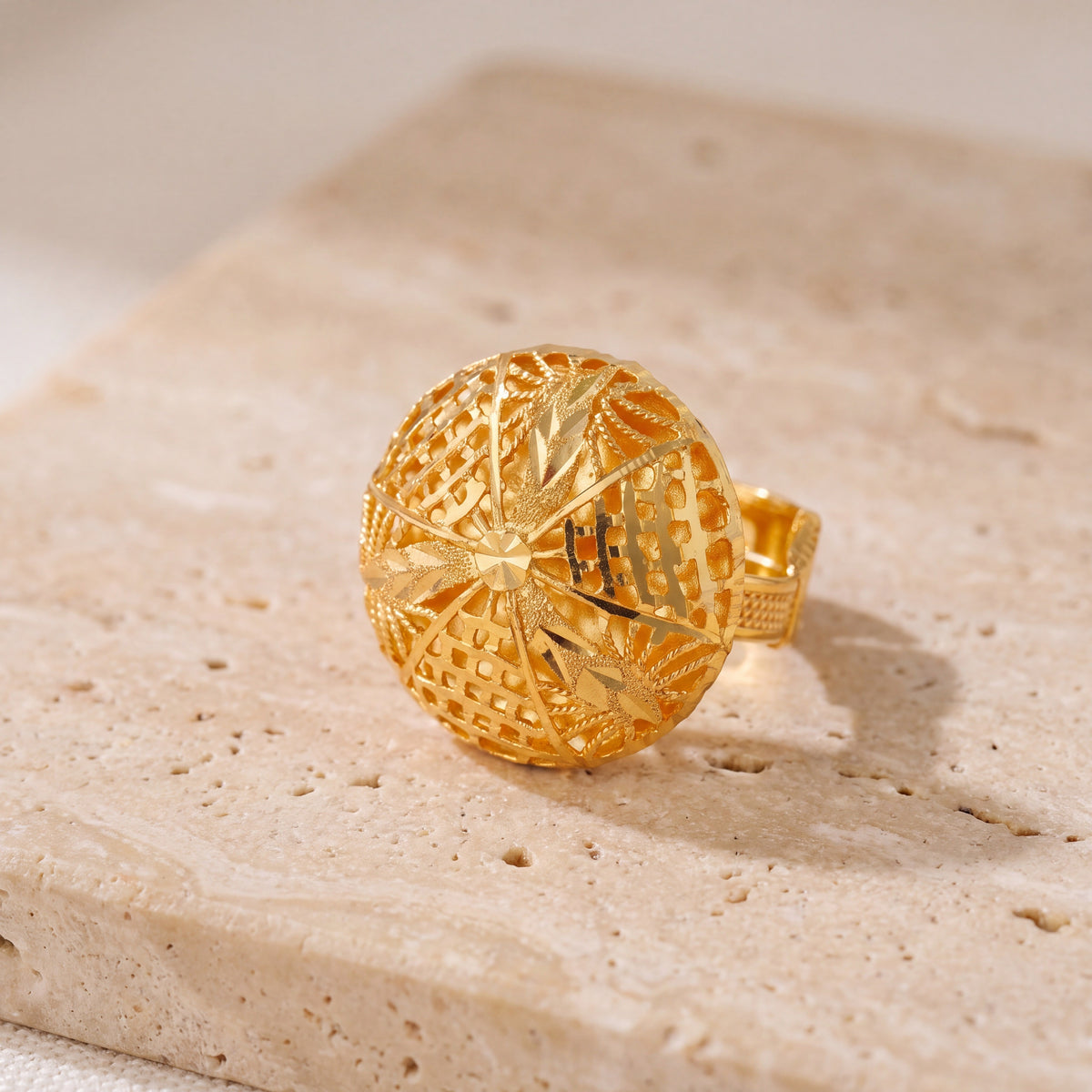 Traditional Ring (D95) on travertine