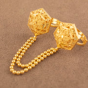 Twin Ring Chain (D17) in 925 silver with 24K gold plating, hexagonal domed ring faces joined by a double bead chain