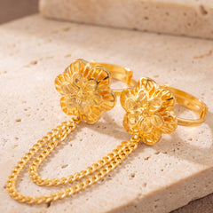 Twin Ring Chain (D39) on travertine