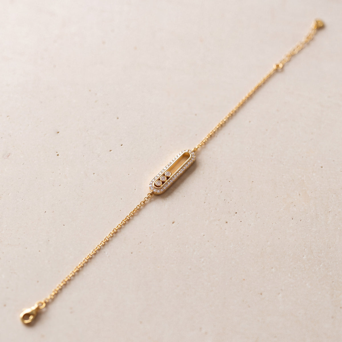 Zircon Mesikka Bracelet (D6) on travertine